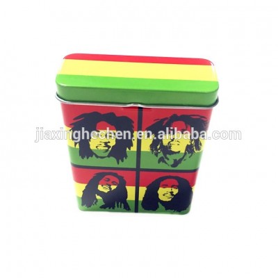 Small rectangular cigarette packing tin can with lid